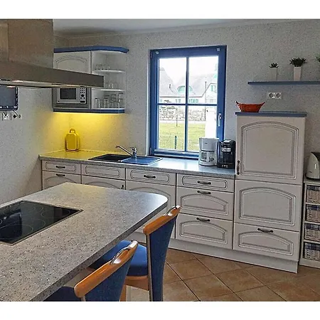 Strandkiefer Comfortable *