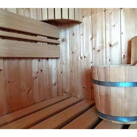 Strandkiefer Comfortable *