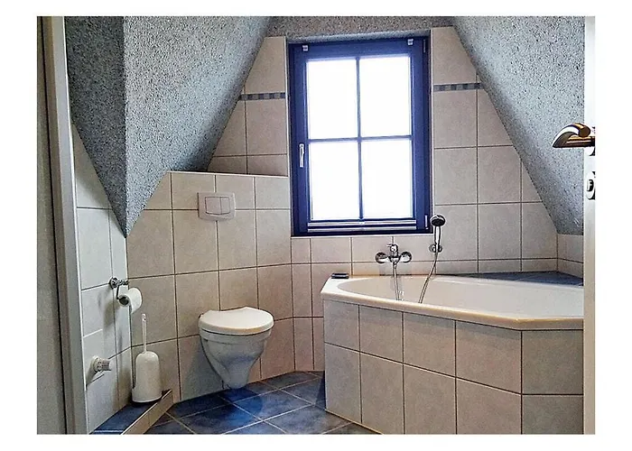 Strandkiefer Comfortable * Glowe